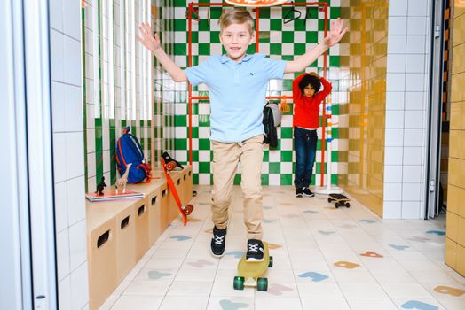 Wie is Gilbert Mackaaij en wat weten we over zijn kinderen?